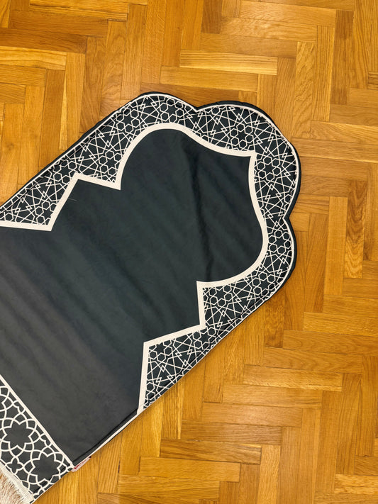 Eleven Group -Velvet Praying Rug Padded with Fiber 68x118 cm