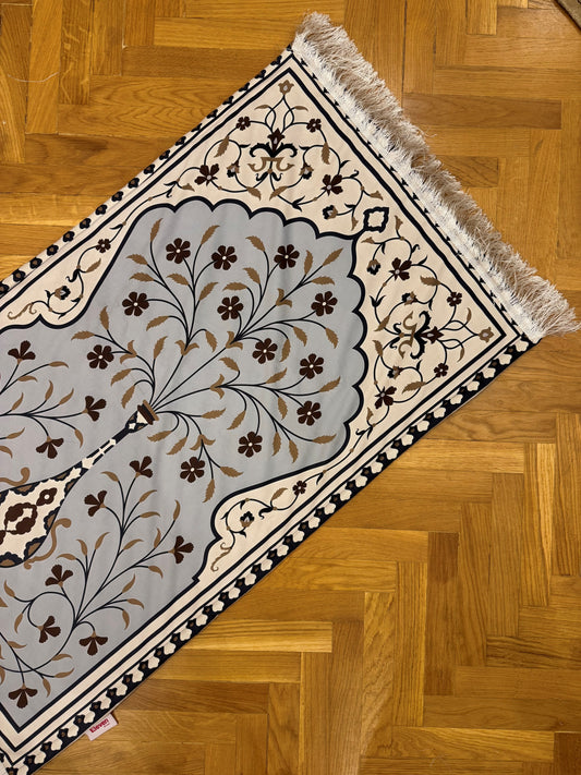 Eleven Group -Velvet Praying Rug Padded with Fiber 68x118 cm