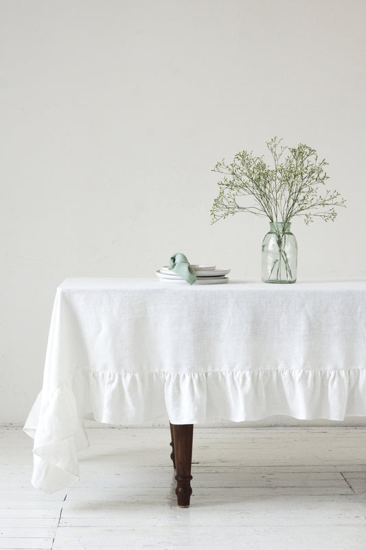 Off-white Linen Tablecloth With Ruffles 170*270 cm